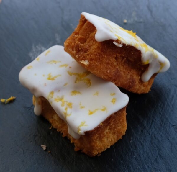 Lemon Drizzle Cake