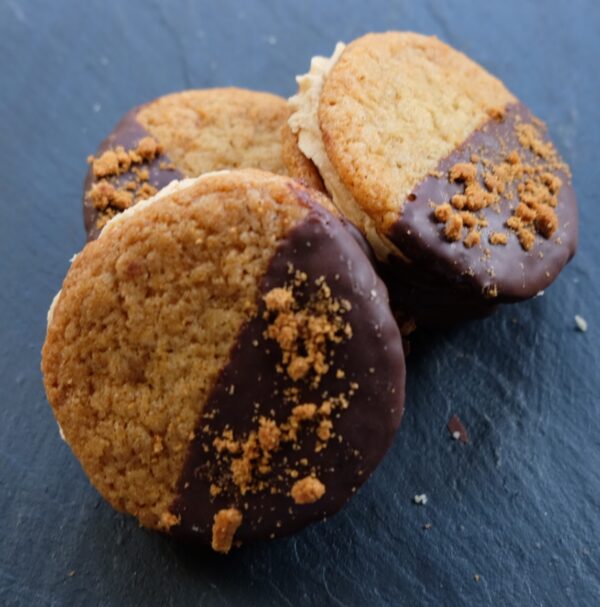 Vegan Biscoff Sandwich Cookie